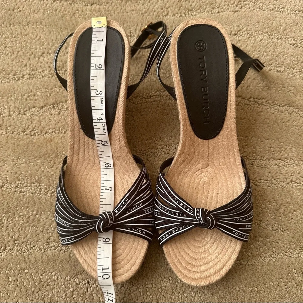 NEW Tory Burch Ribbon Strappy Wedge Espadrille Platform Sandals Navy Cream Tan 9